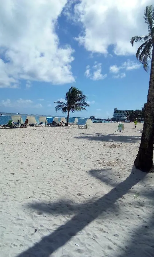 Cabanas Nativas Miss Flassy San Andres 0*, San Andrés